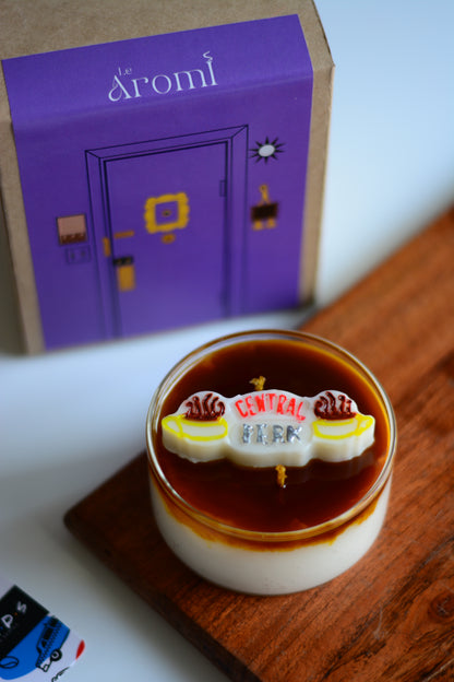 Central Perk Candle