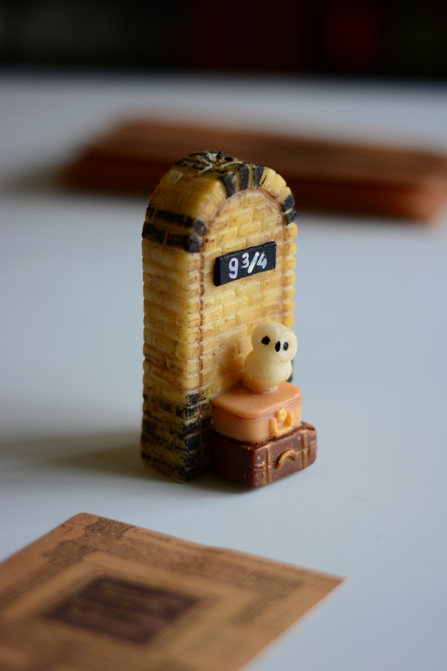Platform 9 3/4 Candle